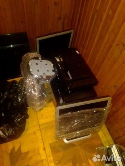 Монитор 17 дюймов
