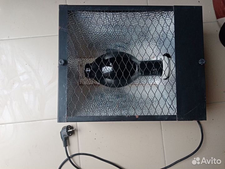 Ультрафиолетовая лампа. Прожектор для дискотек