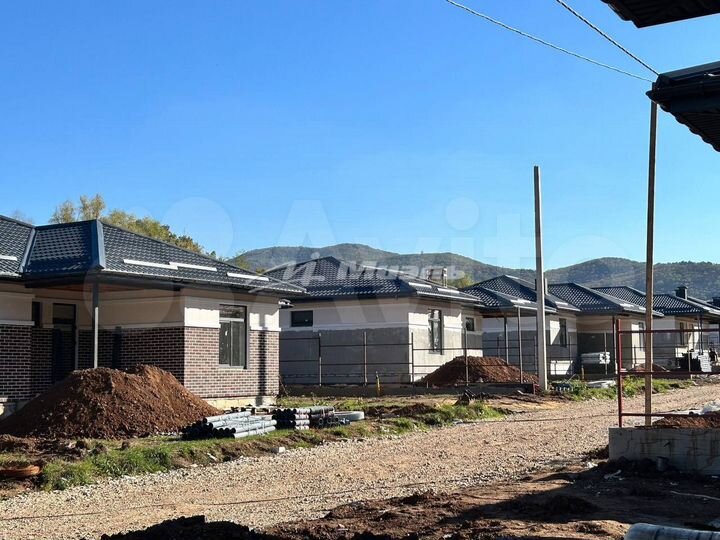 Дом 188 м² на участке 6,6 сот.