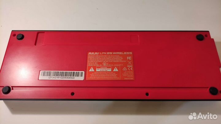 Миди-клавиатура Akai LPK25 wireless
