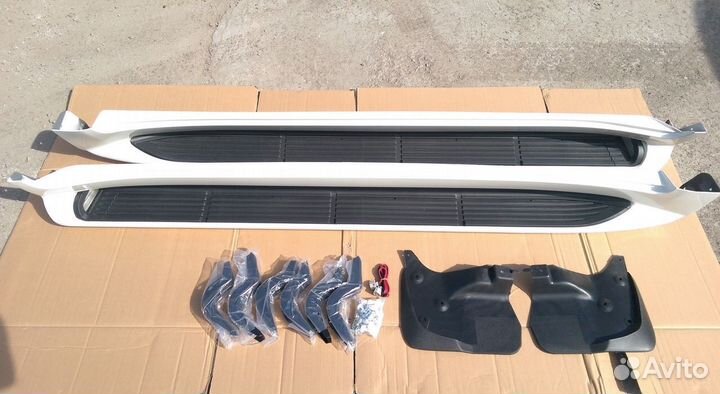 Land Cruiser 200 Пороги в стиле Lexus LX570 B5BY9