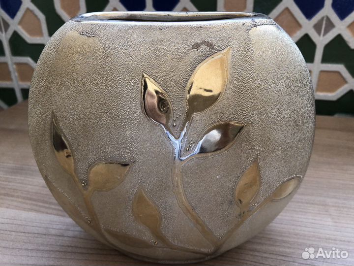 Ваза золотая ручная работа