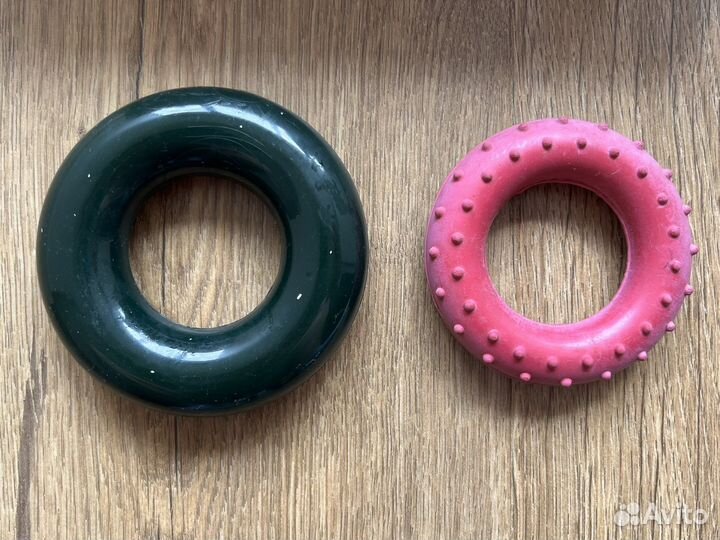 Спортинвентарь для фитнеса: утяжелитель, кирпичик