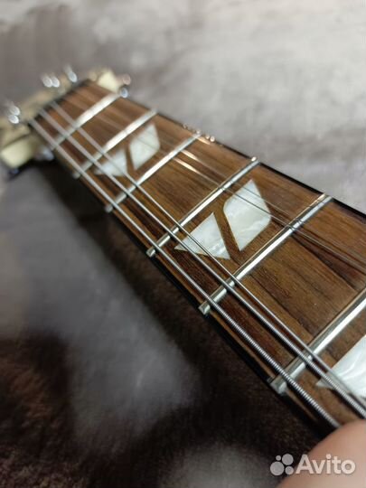 Электрогитара Fernandes Ravelle (c Seymour Duncan)