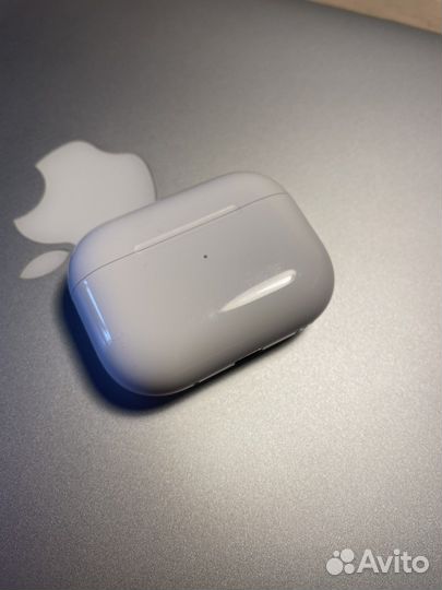 Кейс Airpods Pro 2 оригинал