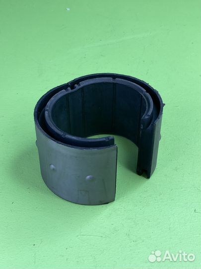 Втулка стабилизатора 77x98x67 (мр) разрезн. \MB Ac