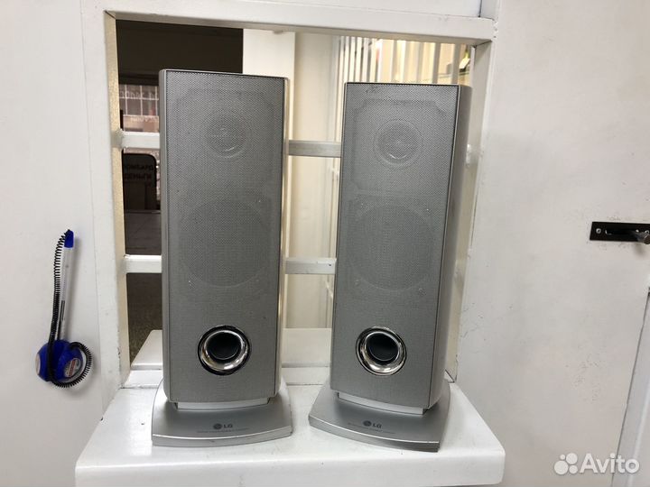 2 колонки LG FE-S198E