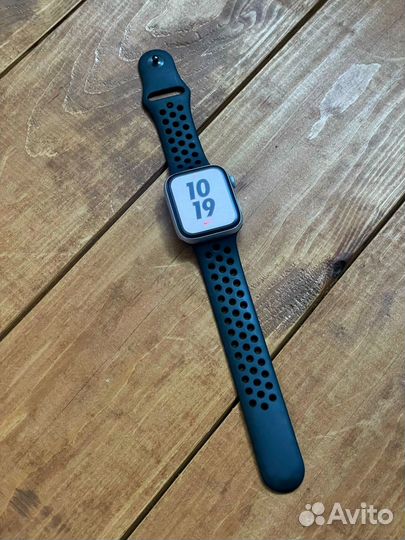 Apple Watch SE 44mm