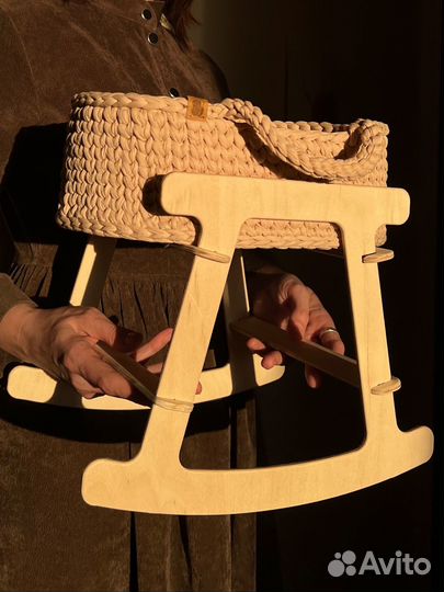 Люлька вязаная для куклы