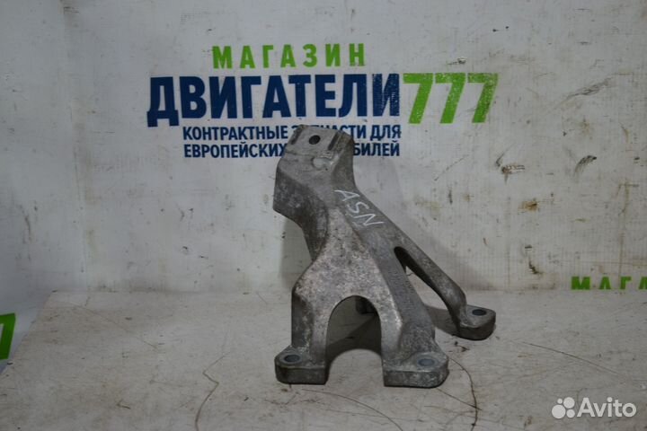 Кронштейн двигателя Ауди Audi A4 A6 ASN 3.0V6