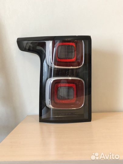 Фара задняя левая Range Rover L405 (2012-2021)