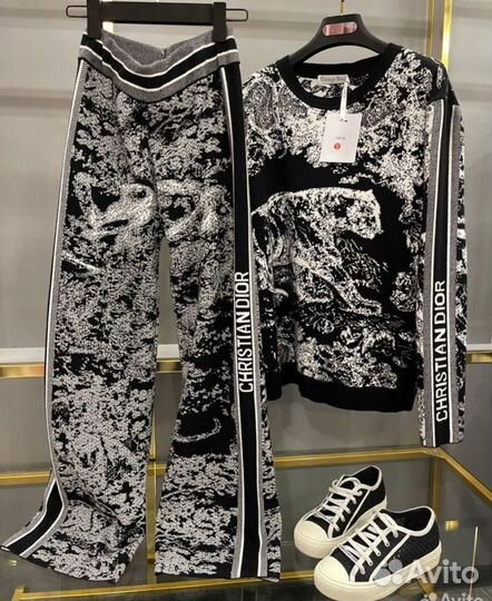 Костюм christian dior