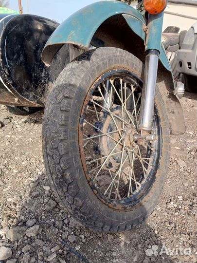 Колесо на мотоцикл Урал