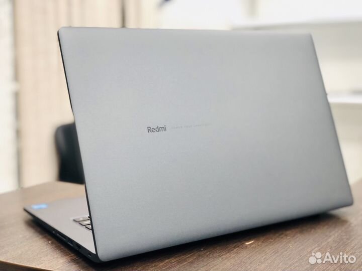 Xiaomi RedmiBook 15.6/FHD/i3-11/8Gb/SSD/Гарантия