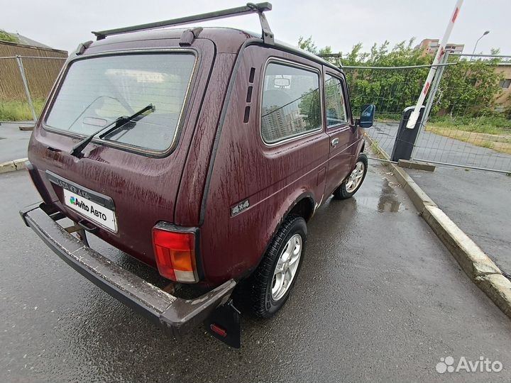 LADA 4x4 (Нива) 1.7 МТ, 2007, 100 000 км