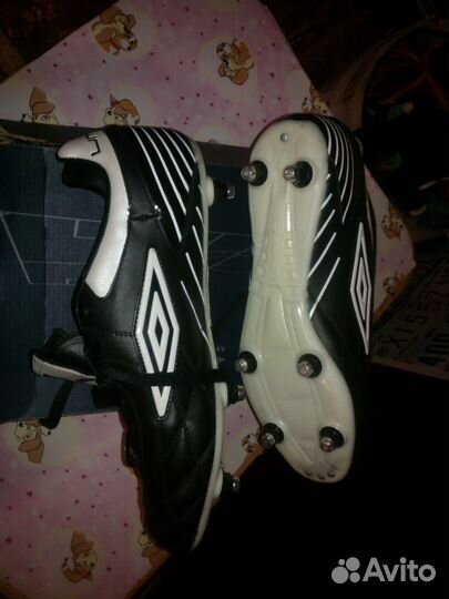 Бутсы для футбола umbro