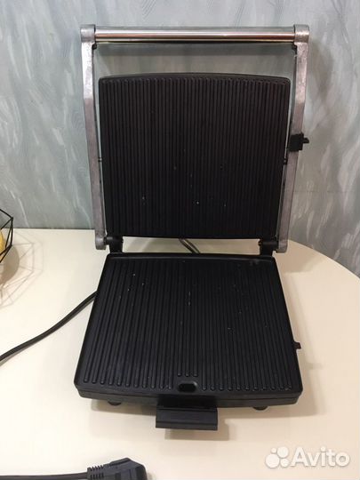 Redmond SteakMaster RGM-M800