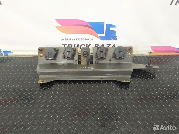 41217579 Кронштейн перекидок Iveco Stralis