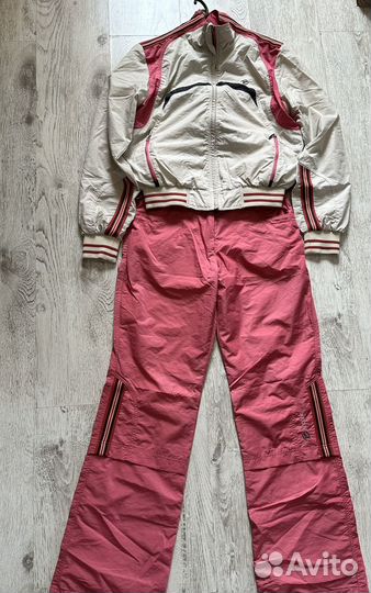 Спортивный костюм женский