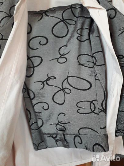 Костюмчик нарядный на мальчика