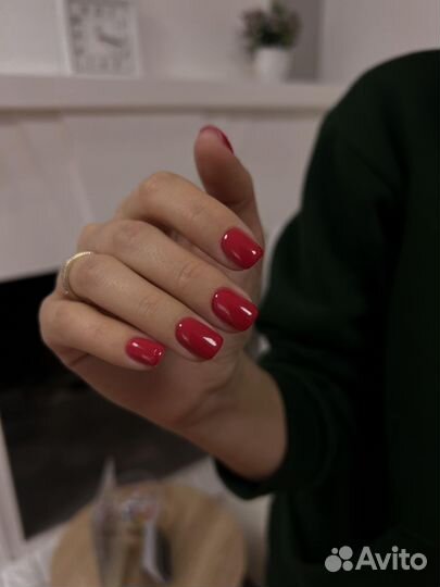 Маникюр покрытие гель-лак, укрепление, педикюр