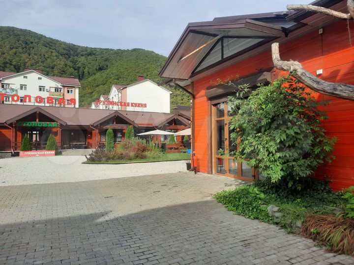 Помещение под общепит, прокат, магазин на Поляне