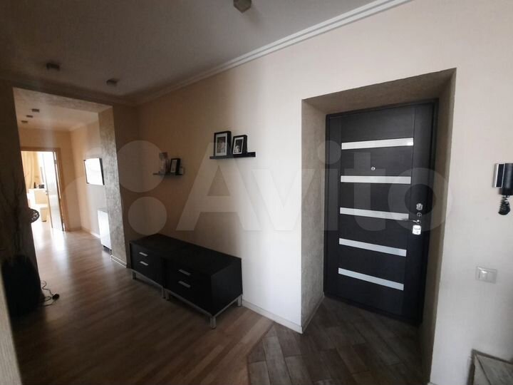 4-к. квартира, 106 м², 5/15 эт.