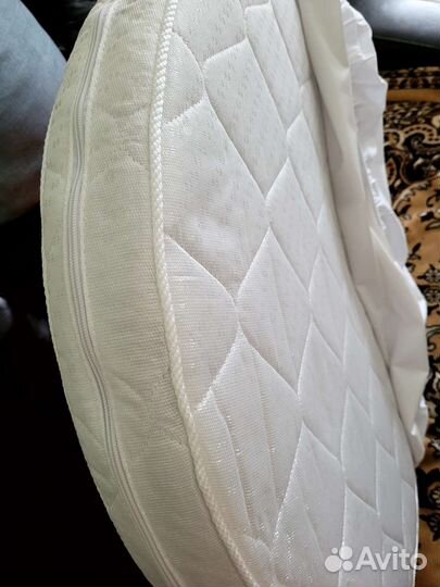 Матрас детский круглый и наматрасник