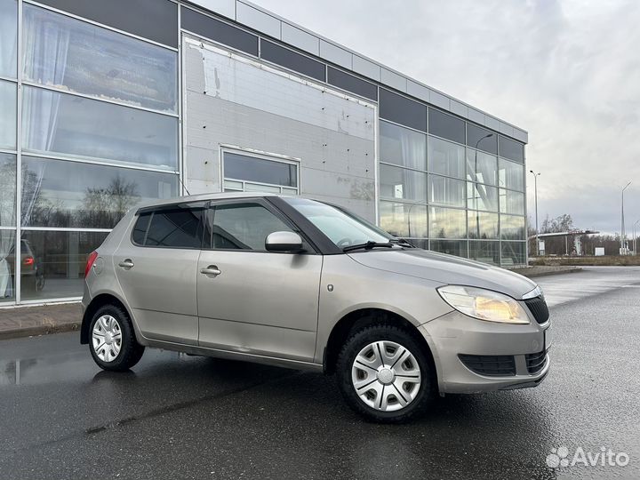 Skoda Fabia 1.2 МТ, 2010, 180 301 км