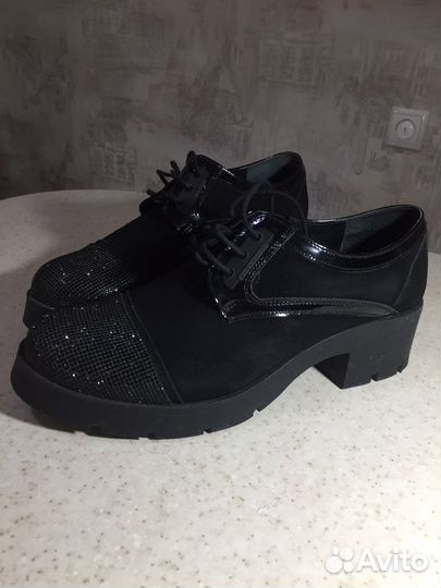 Туфли женские 39 размер