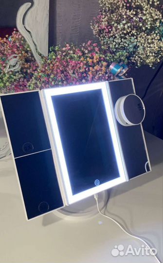 Зеркало с подсветкой новое