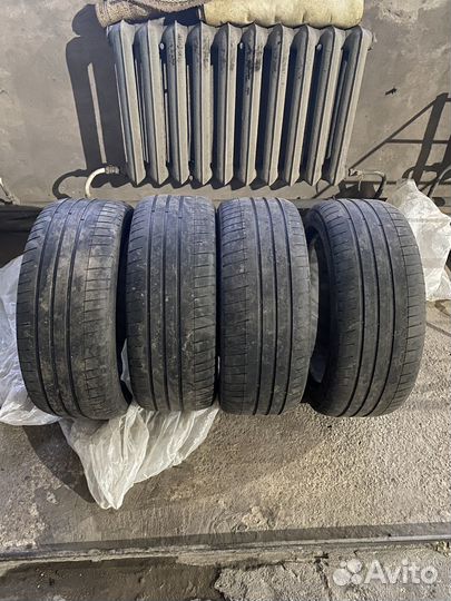 Michelin Pilot Sport 3 23.5/4.5 R18