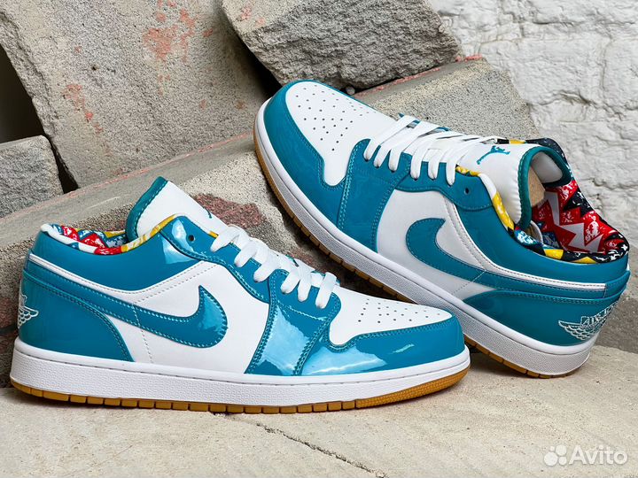 Nike Air Jordan 1 Low SE Barcelona Cyber Teal