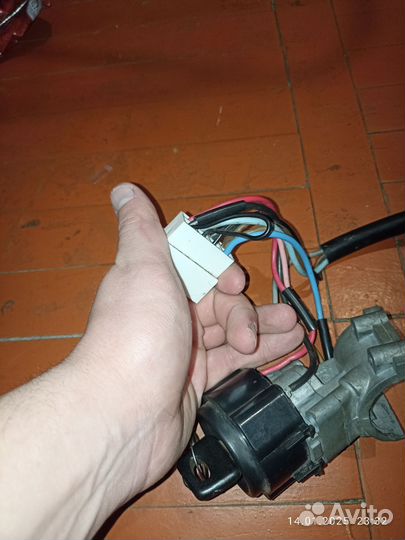 Замок зажигания ваз 2109/2114 старого образца