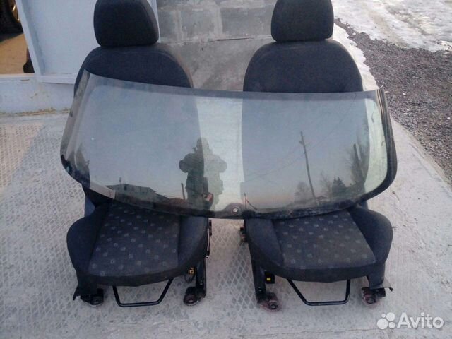 Заднее стекло гольф 5+