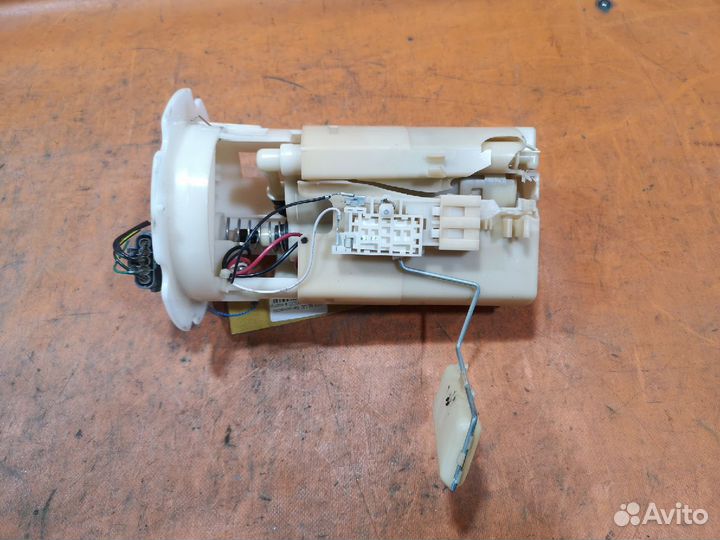 Бензонасос Nissan Bluebird sylphy TG10