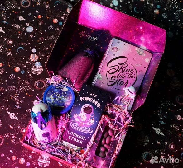 Подарок Девушке на День Рождения, 8 марта