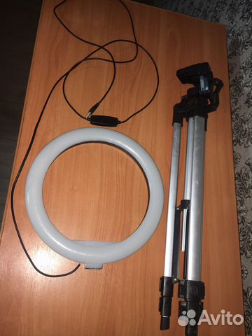 Кольцевая лампа