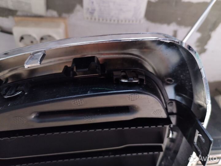 Оригинальная левая решетка радиатора BMW X3 g01