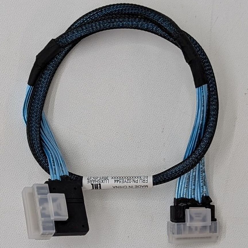 [02YE544] Кабель Lenovo, 680mm