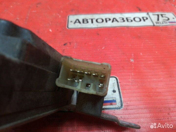 Сервопривод заслонки печки Toyota Land Cruiser