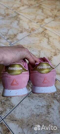 Кроссовки Reebok 39