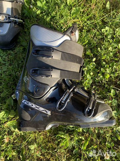 Горнолыжные ботинки roxa