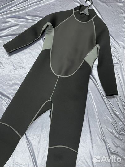 Гидрокостюм мужской длинный новый 3 мм