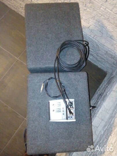 Комплект активных акустических систем KR-200A