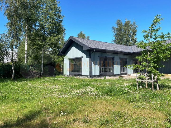 Дом 171,1 м² на участке 10 сот.