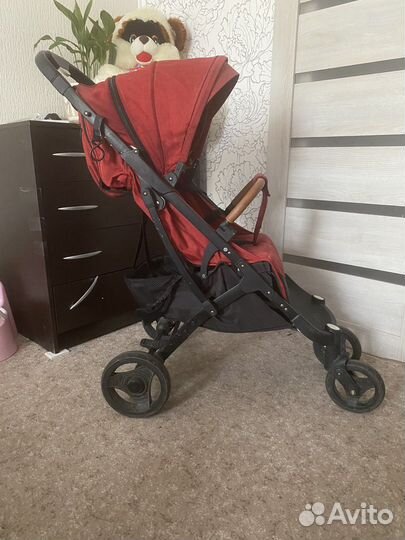 Прогулочная коляска keka