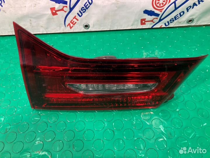 Фонарь крышки багажника правый Acura Mdx YD3 J35Y4