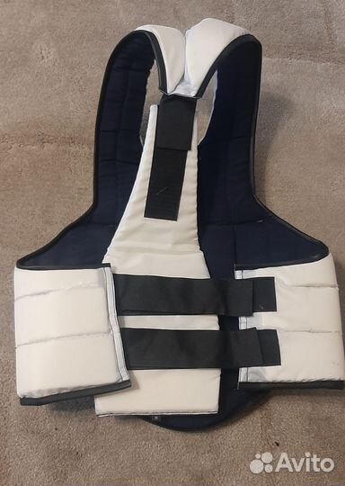 Костюм и защита для каратэ на 6-10 лет