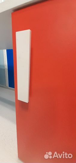 Письменный стол